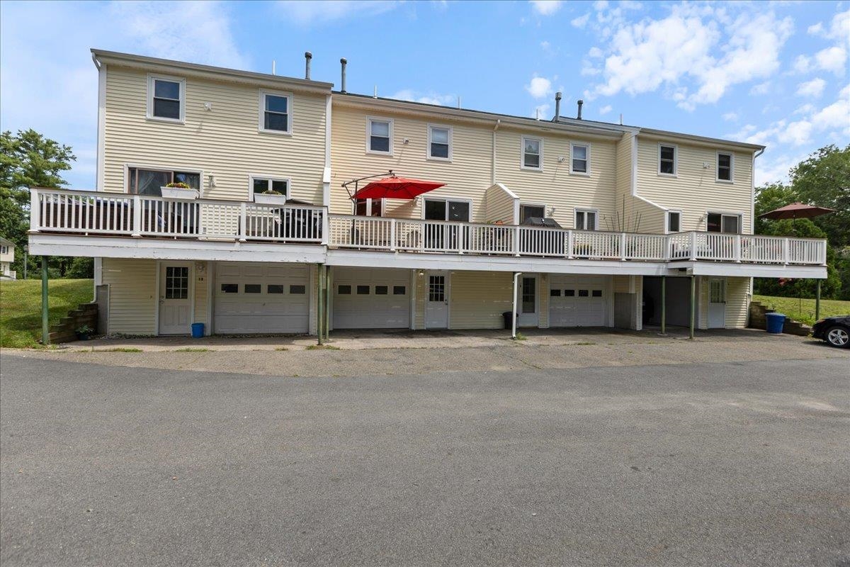 120 Newton Road, Unit 1C Plaistow, NH 03865 - Photo 26 of 31