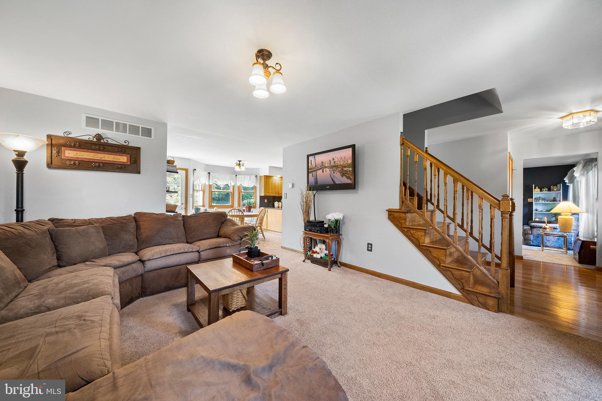 512 West Old York Road Carlisle, PA 17015 - Photo 6 of 41 Gallery Image 6