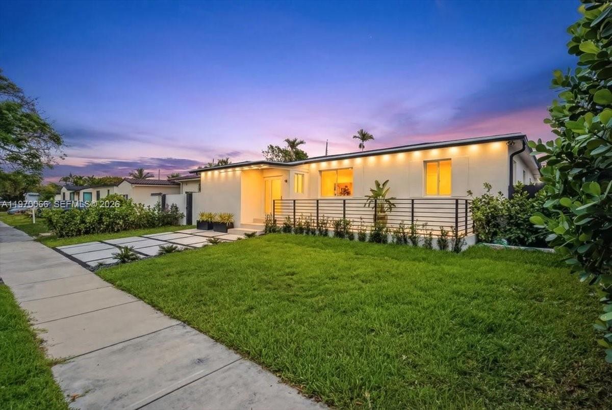 1971 Southwest 33rd Avenue Miami, FL 33145 - Photo 46 of 50