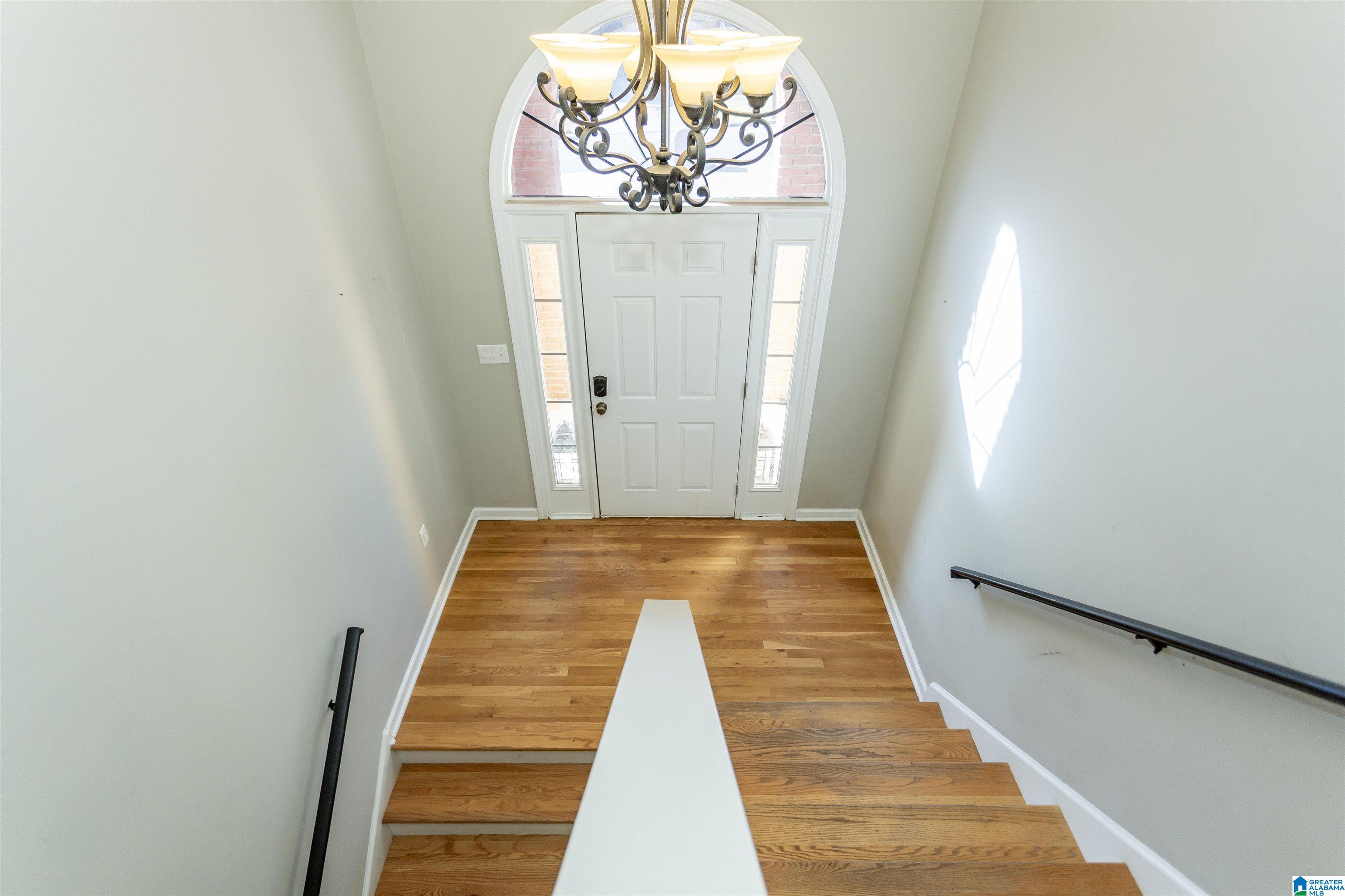906 Ridgeway Drive Oneonta, AL 35121 - Photo 6 of 41