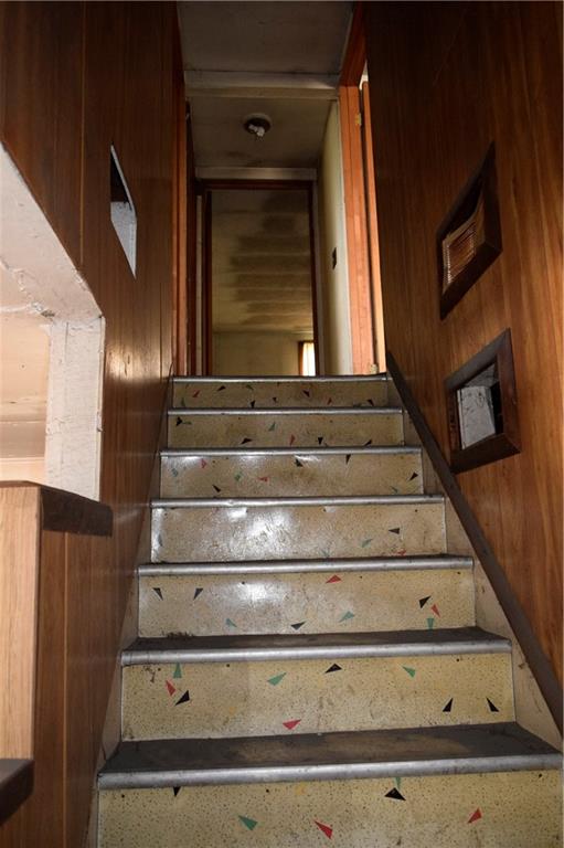 254 Piper Gross Road Latrobe, PA 15650 - Photo 38 of 42 a view of entryway