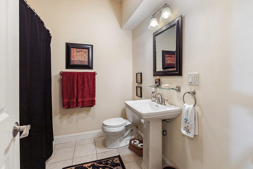 23 Fieldstone Drive Augusta, ME 04330 - Photo 41 of 72 35_BP5A0621_DxO_mls