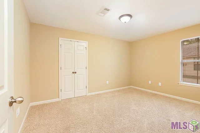 $225,000 | 12231 Greenbriar Drive, Walker, LA 70785