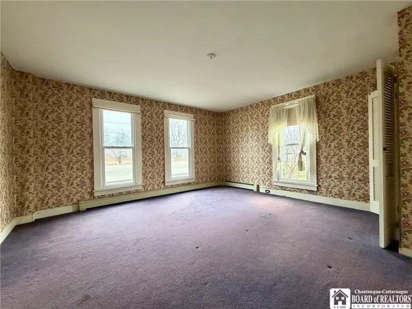 $149,900 | 9667 Highway 60, Pomfret, NY 14063