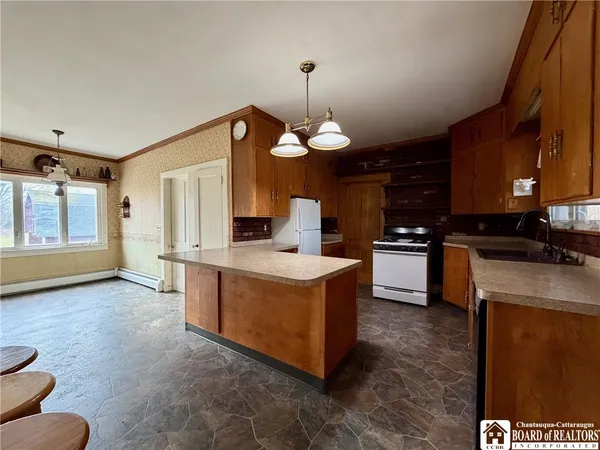 $149,900 | 9667 Highway 60, Pomfret, NY 14063