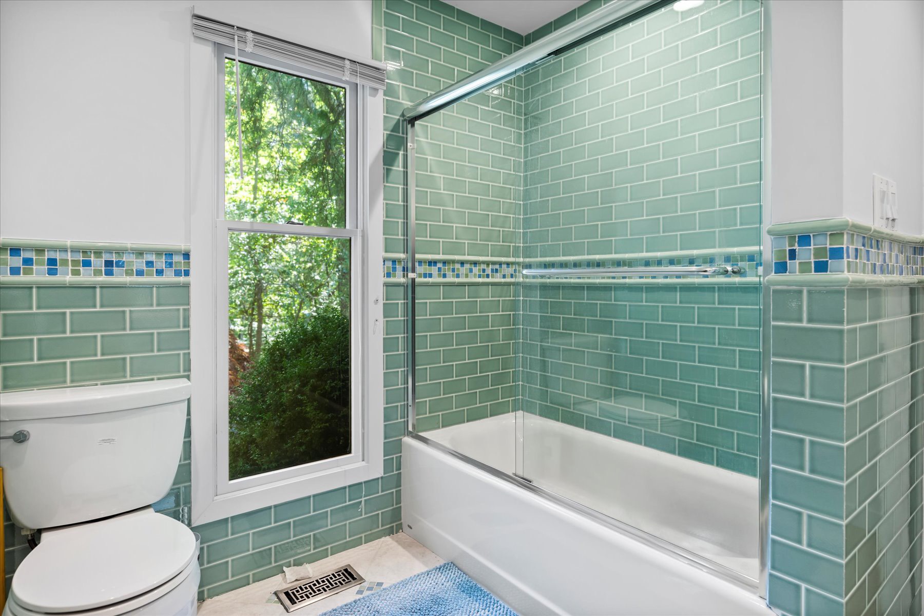 11 Deer Trail Road Southampton, NY 11968 - Photo 15 of 24 a bathroom with a toilet bathtub and shower