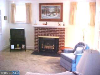 9 West Forestview Road, Unit A Brookhaven, PA 19015 - Photo 2 of 6 Gallery Image 2