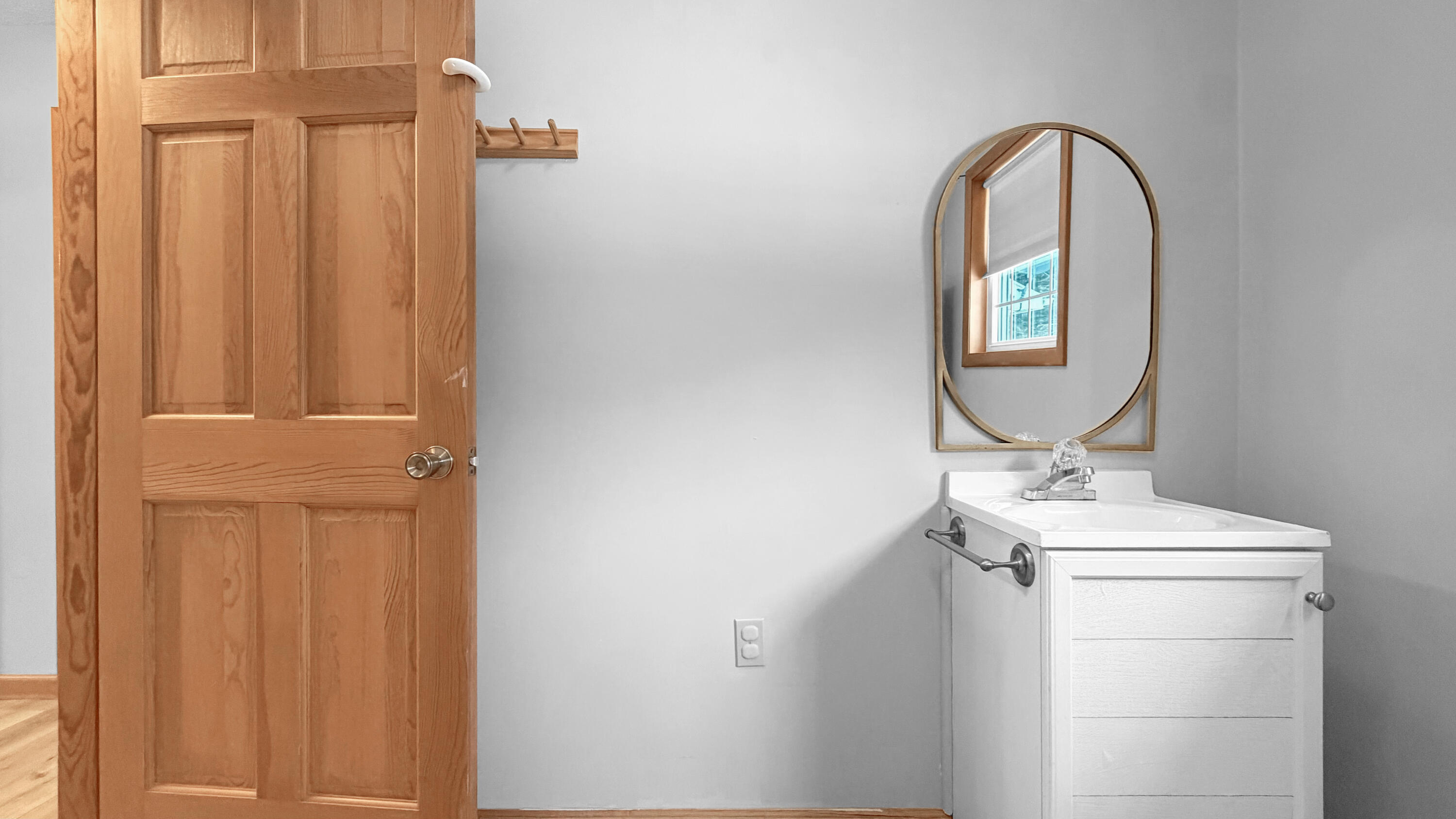 1880 Mattmiscontis Road Lincoln, ME 04457 - Photo 21 of 55 IMG_9964