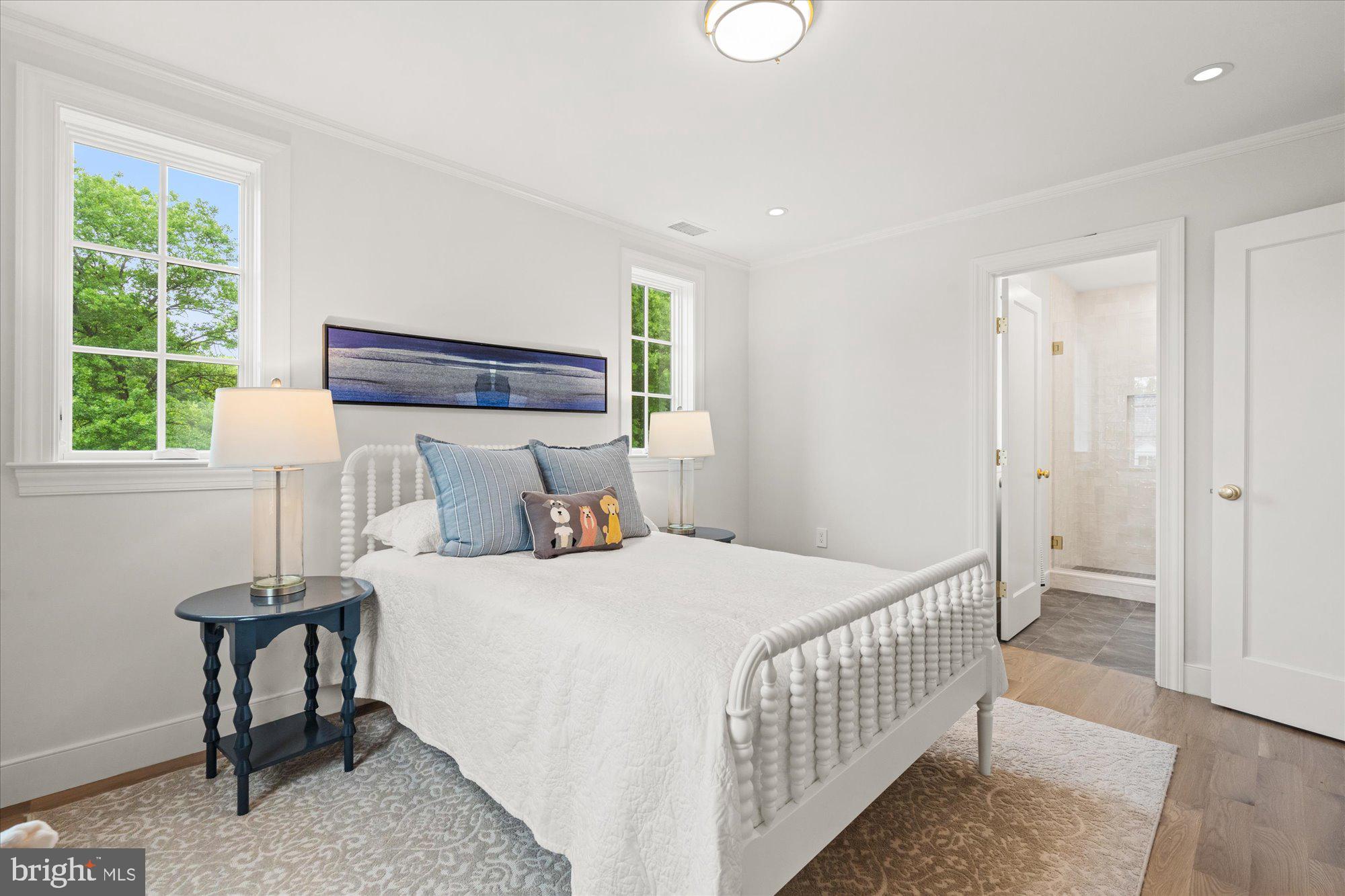 1004 Virginia Avenue Alexandria, VA 22302 - Photo 40 of 63 a bedroom with a bed and a window