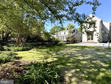 $1,995,000 | 1004 Virginia Avenue, Alexandria, VA 22302