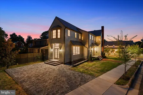 $1,995,000 | 1004 Virginia Avenue, Alexandria, VA 22302