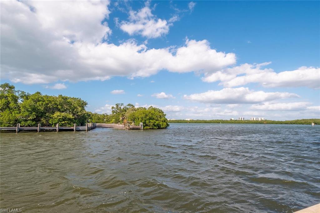 17 Bluebill Avenue, Unit 101 Naples, FL 34108 - Photo 20 of 23