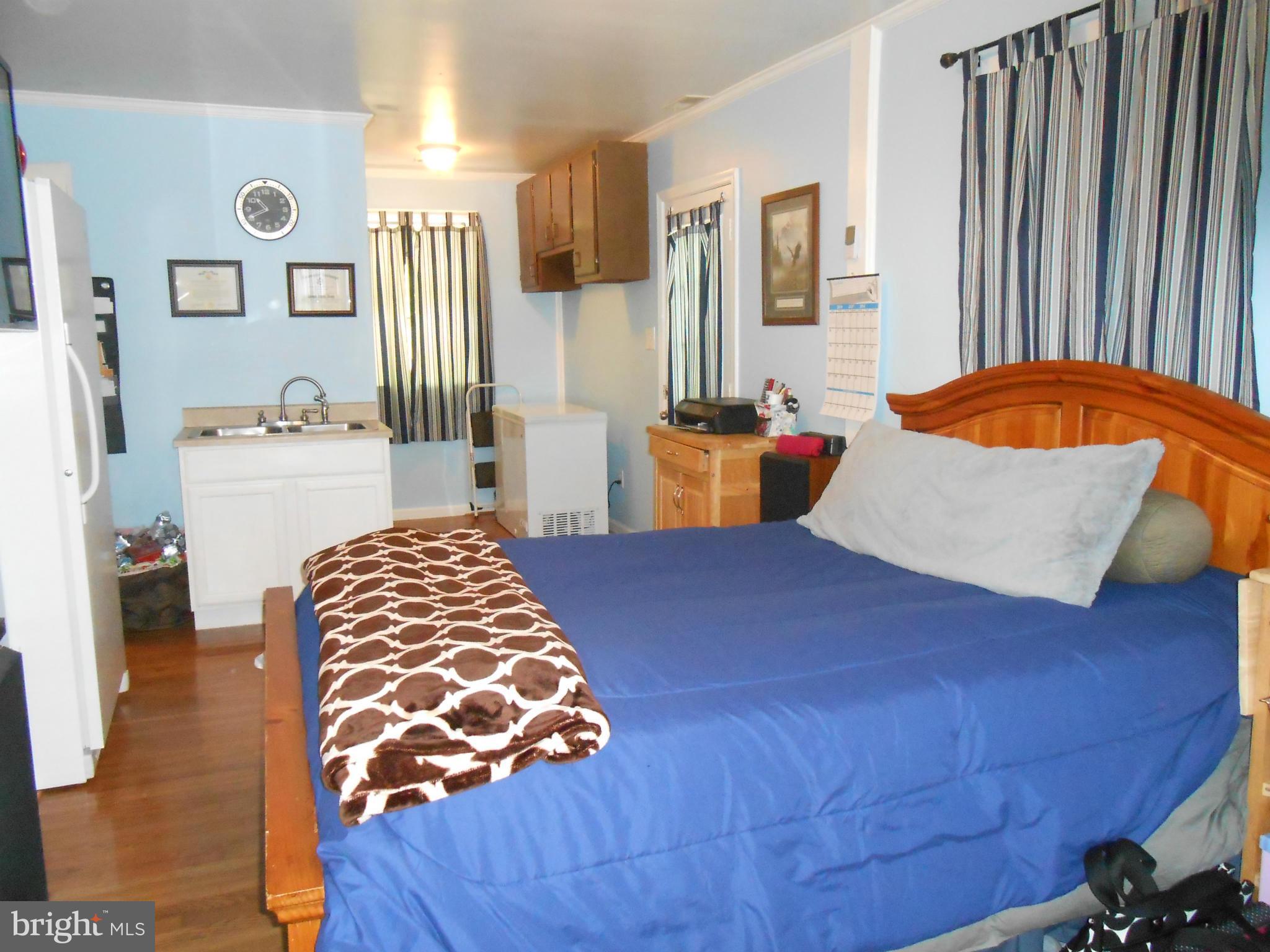 244 Oak Heights Road Front Royal, VA 22630 - Photo 8 of 30 2nd Master - Mother in Law Suite