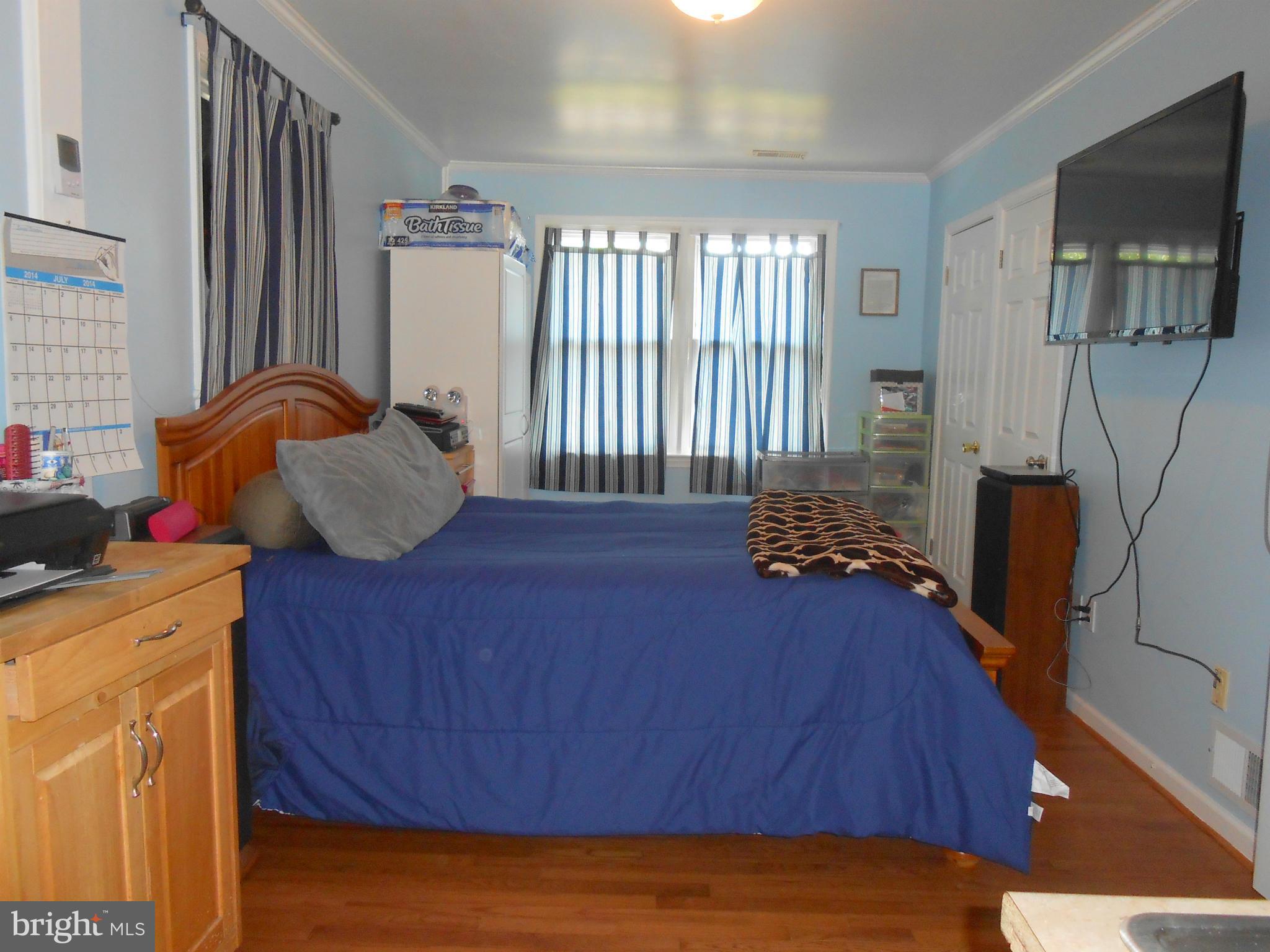 244 Oak Heights Road Front Royal, VA 22630 - Photo 9 of 30 2nd Master - Mother In Law Suite