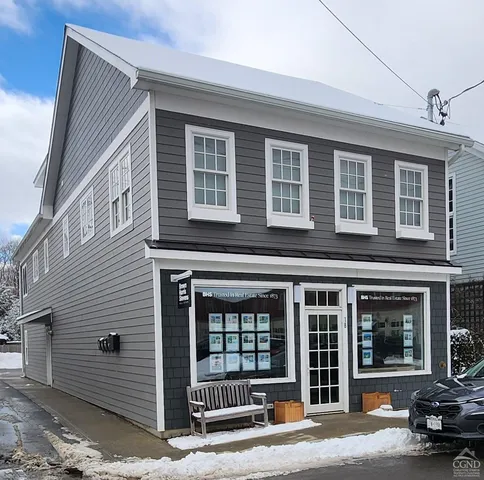 $3,000 | 16 Garden Street, Red Hook, NY 12571