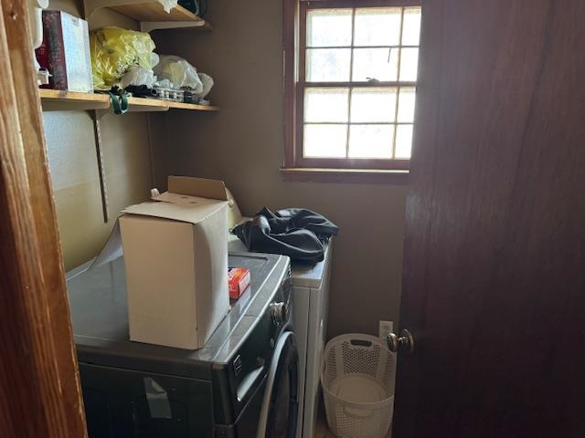 785 Lake Hardeman Road Hickory Valley, TN 38042 - Photo 10 of 10 a utility room with dryer and washer