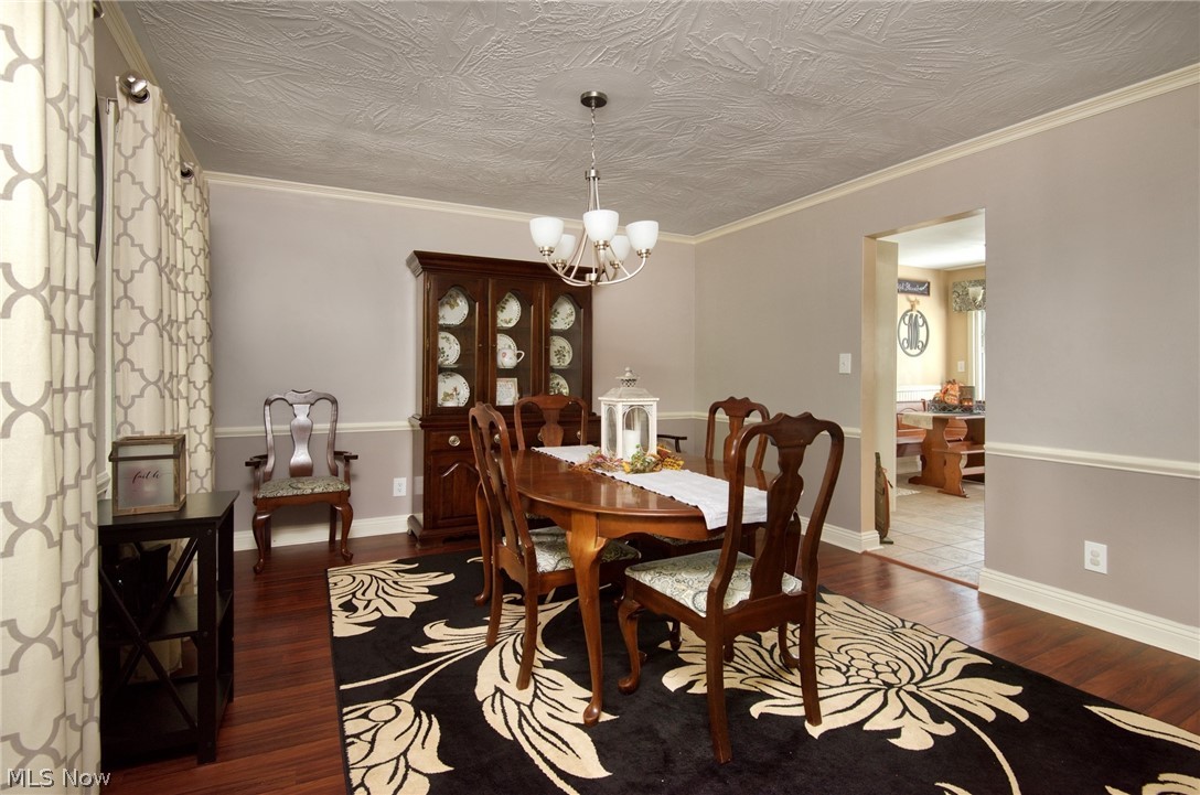 2390 Stillwagon Road Southeast Warren, OH 44484 - Photo 9 of 30 Gallery Image 9