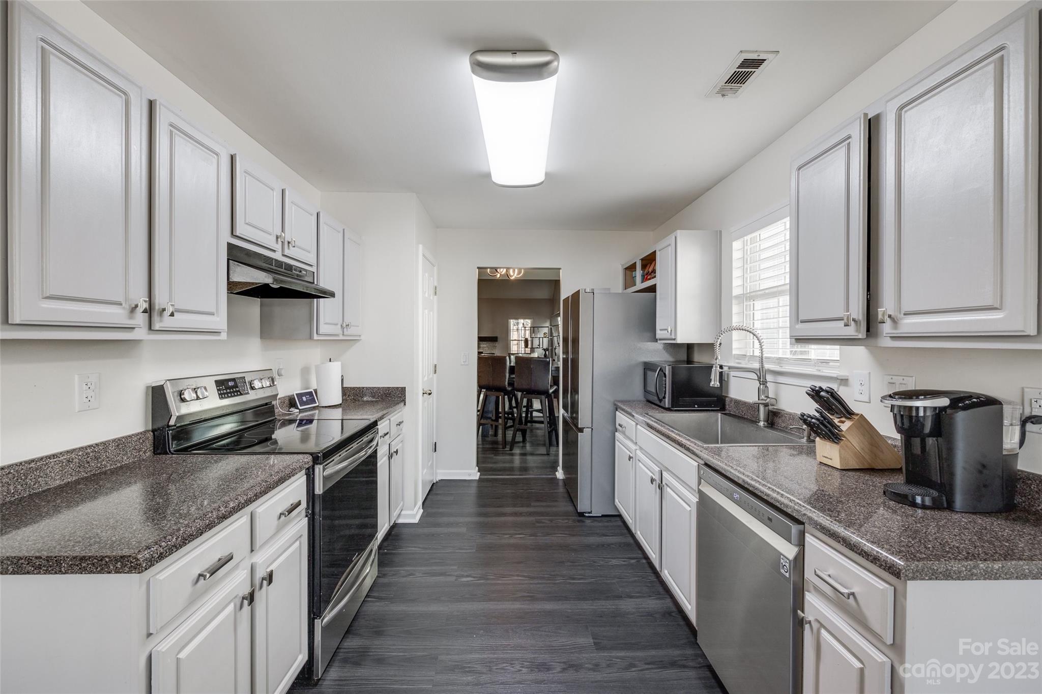 561 Dayton Road Rock Hill, SC 29732 - Photo 3 of 25 Gallery Image 3