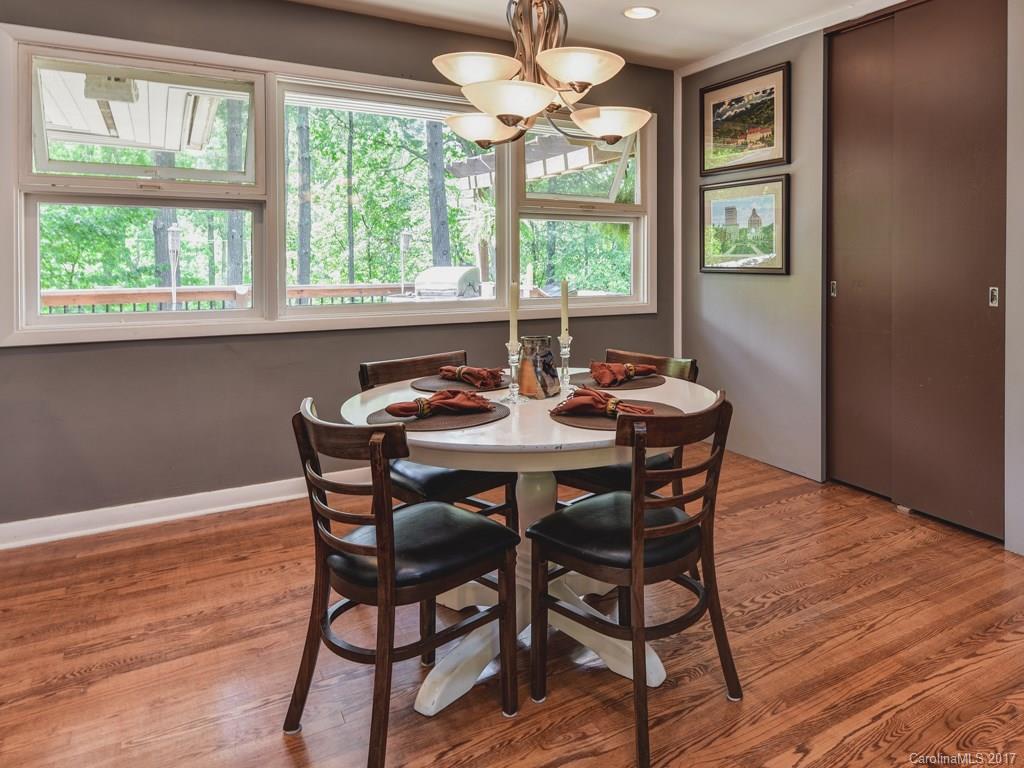 117 Red Oak Road Asheville, NC 28804 - Photo 5 of 24 Gallery Image 5