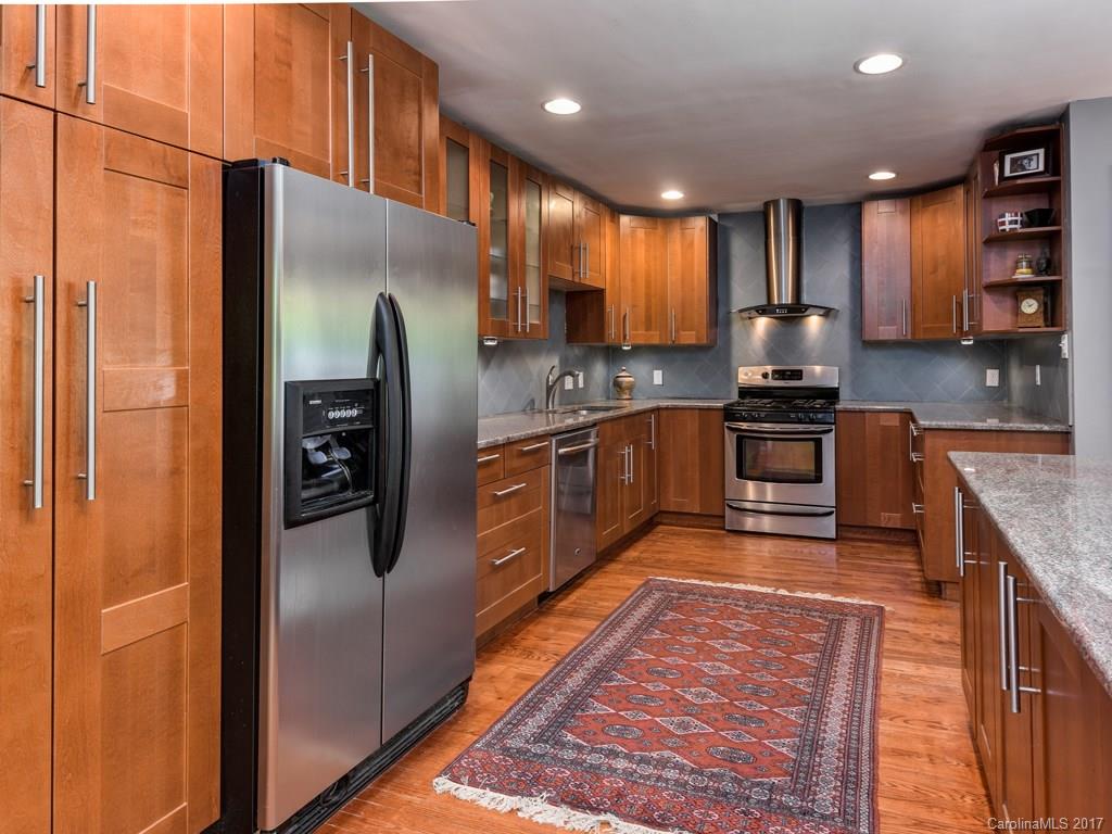 117 Red Oak Road Asheville, NC 28804 - Photo 6 of 24 Gallery Image 6