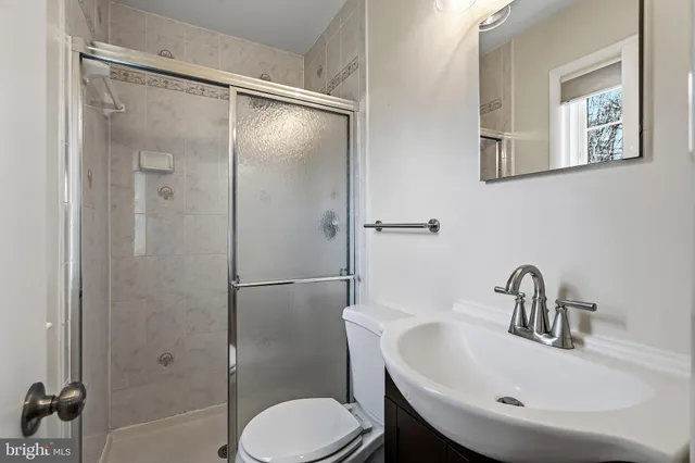 $3,500 | 3412 Ramsgate Terrace, Alexandria, VA 22309