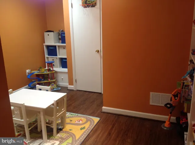 wooden floor in a room