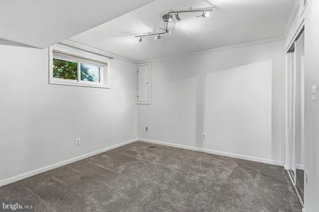 $3,500 | 3412 Ramsgate Terrace, Alexandria, VA 22309