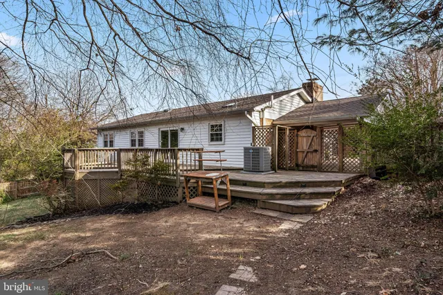 $3,500 | 3412 Ramsgate Terrace, Alexandria, VA 22309