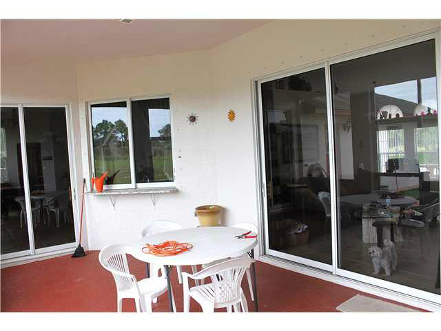 2449 Southwest Galiano Road Port St. Lucie, FL 34987 - Photo 9 of 10 373079_E01_22