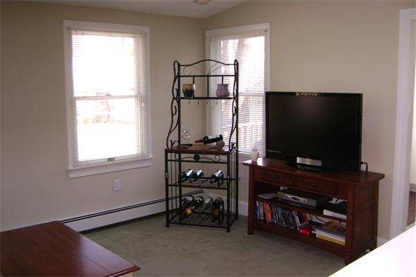 16 Tennyson Road Reading, MA 01867 - Photo 12 of 30 Gallery Image 12