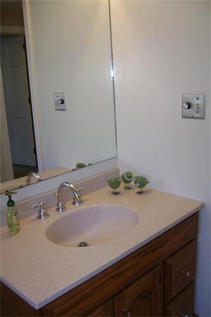 16 Tennyson Road Reading, MA 01867 - Photo 18 of 30 Gallery Image 18