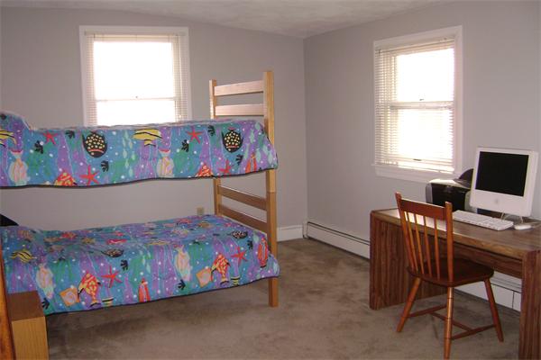 16 Tennyson Road Reading, MA 01867 - Photo 25 of 30 Gallery Image 25