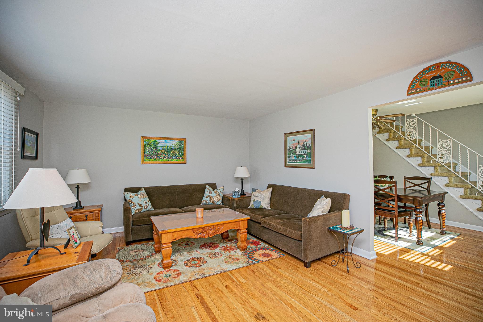 727 Hill Road Philadelphia, PA 19128 - Photo 3 of 36 Gallery Image 3
