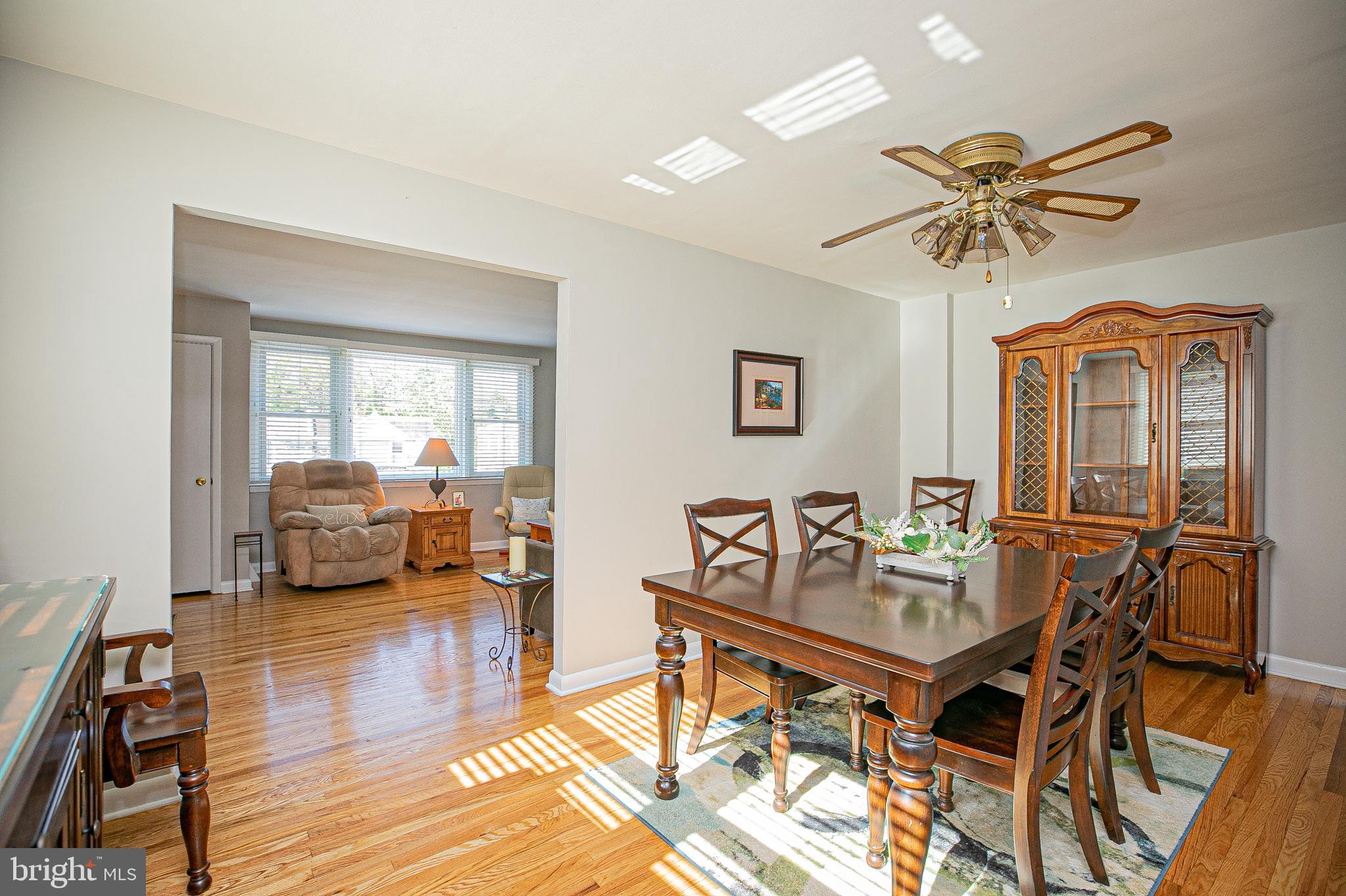 727 Hill Road Philadelphia, PA 19128 - Photo 8 of 36 Gallery Image 8