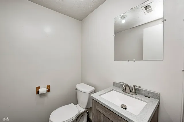 $240,000 | 9144 Timpani Way, Indianapolis, IN 46231