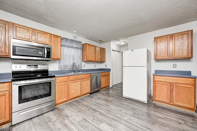 $240,000 | 9144 Timpani Way, Indianapolis, IN 46231