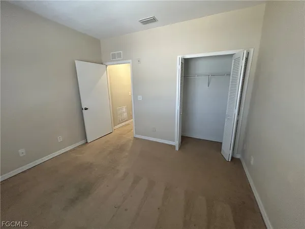 $1,175 | Undisclosed Address, Fort Myers, FL 33966