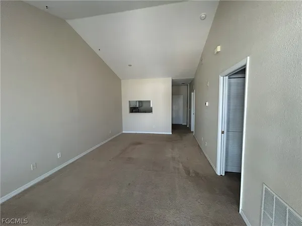 $1,175 | Undisclosed Address, Fort Myers, FL 33966