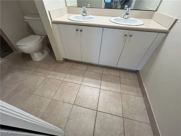 $1,175 | Undisclosed Address, Fort Myers, FL 33966