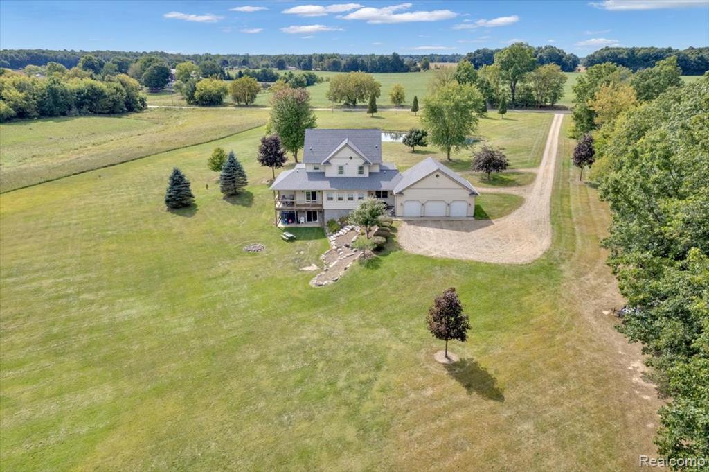 474 North Summers Road Imlay City, MI 48444 - Photo 8 of 58 Gallery Image 8