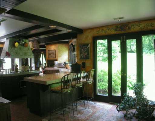 575 Brownlee Road Eighty Four, PA 15330 - Photo 3 of 7