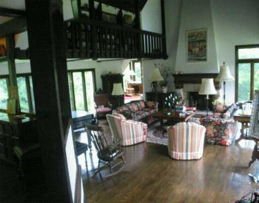 575 Brownlee Road Eighty Four, PA 15330 - Photo 4 of 7