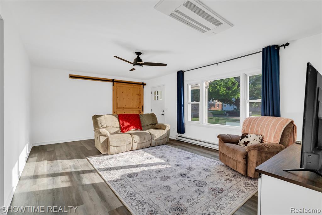 3444 Maple Street Port Huron, MI 48060 - Photo 9 of 30