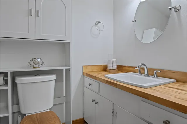 $275,000 | 130 Lago Drive, Sandia, TX 78383