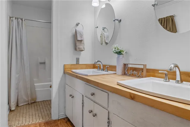 $275,000 | 130 Lago Drive, Sandia, TX 78383