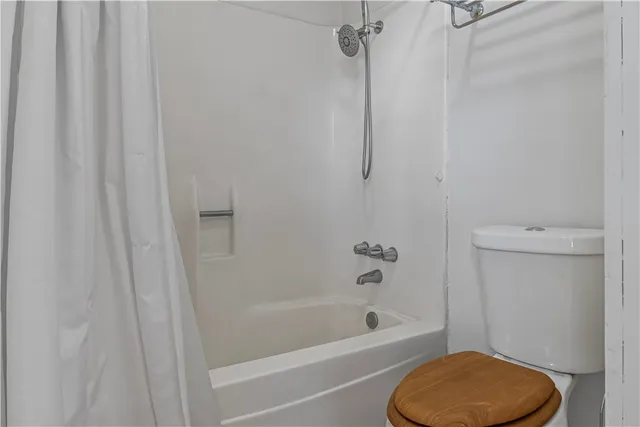 $275,000 | 130 Lago Drive, Sandia, TX 78383