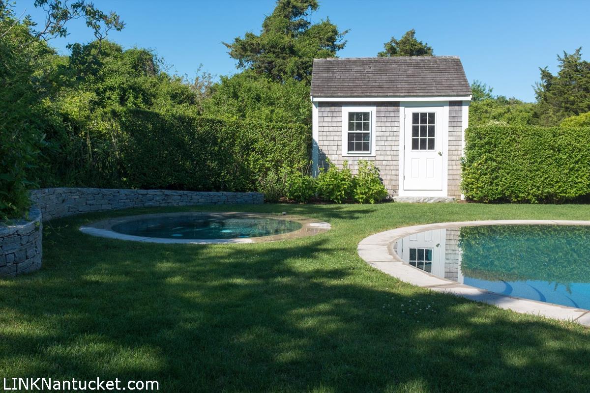 141 Polpis Road Nantucket, MA 02554 - Photo 8 of 35 Gallery Image 8
