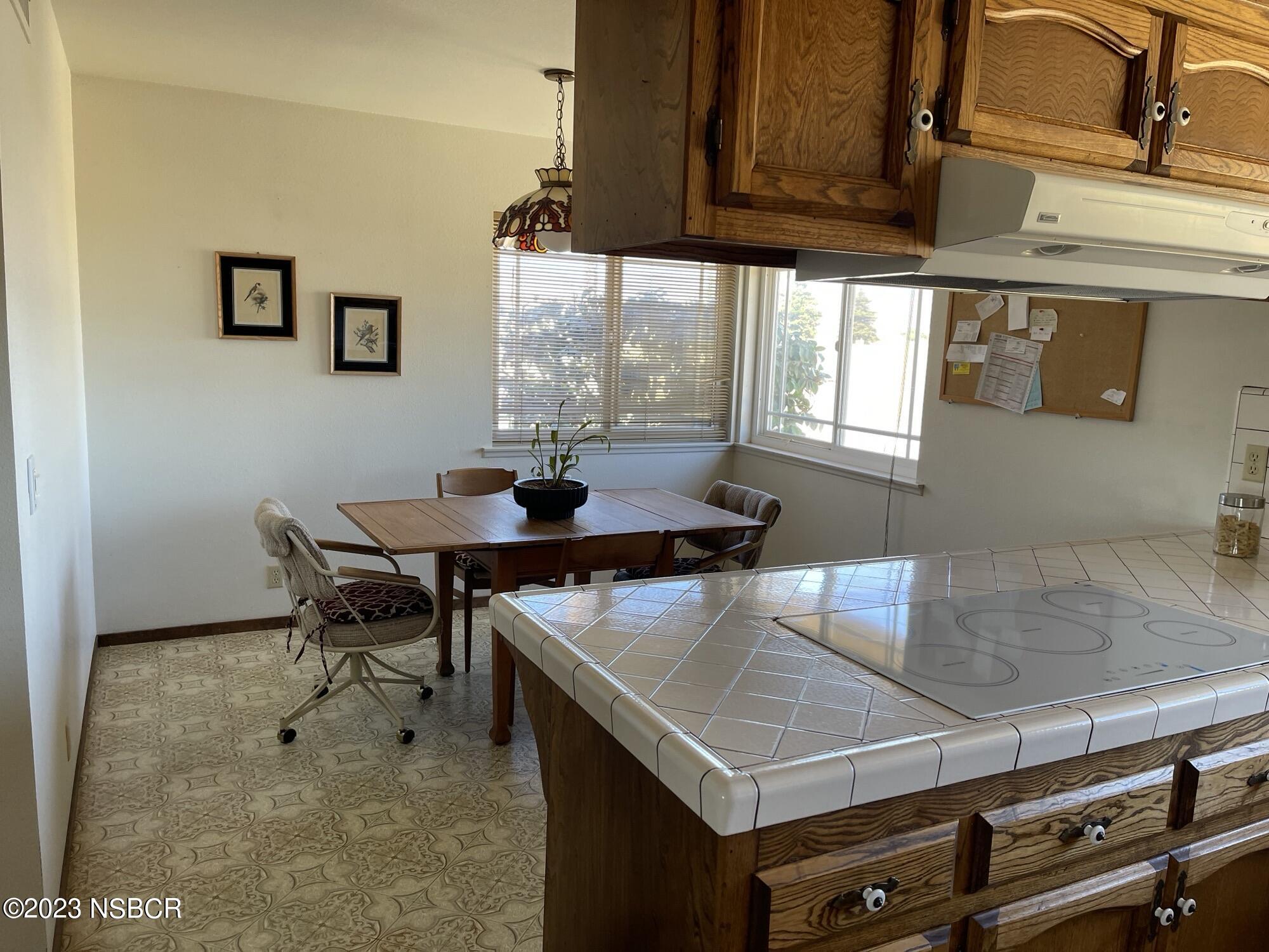 2514 Telephone Road Santa Maria, CA 93454 - Photo 17 of 33 breakfast nook
