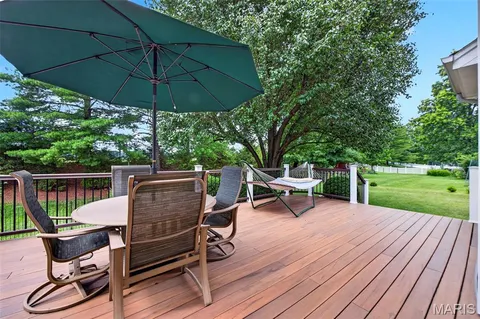 $586,500 | 16850 Westglen Farms Drive, Wildwood, MO 63011