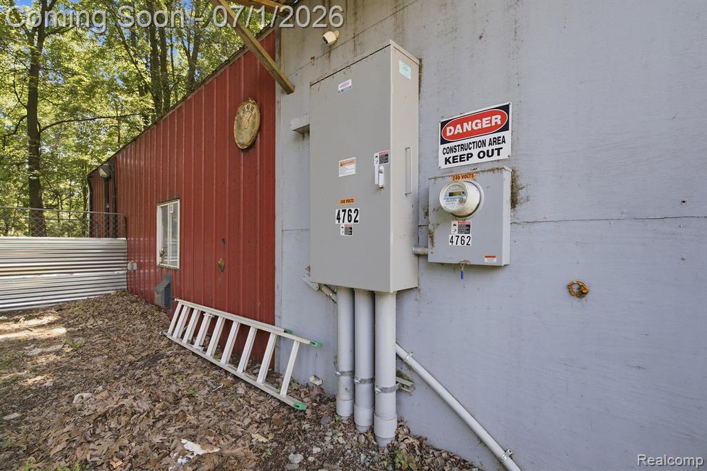 4762 Lonsberry Road Columbiaville, MI 48421 - Photo 35 of 36